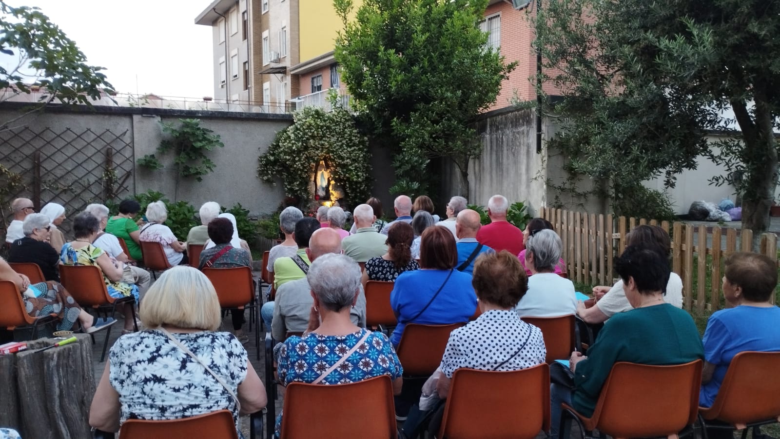 Piccole Figlie del Sacro Cuore di Ges&ugrave;